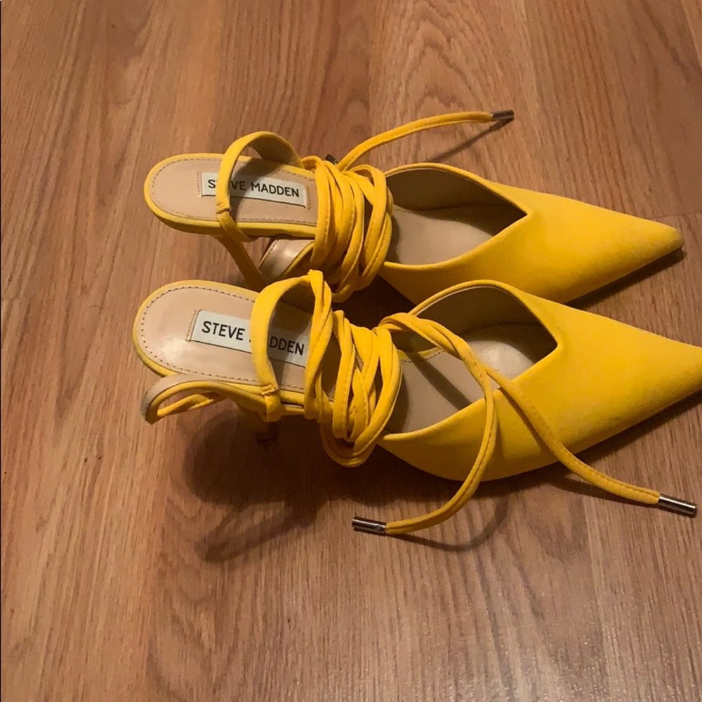 🔥🔥🔥Steve Madden YELLOW SHOES 🔥🔥🔥🔥